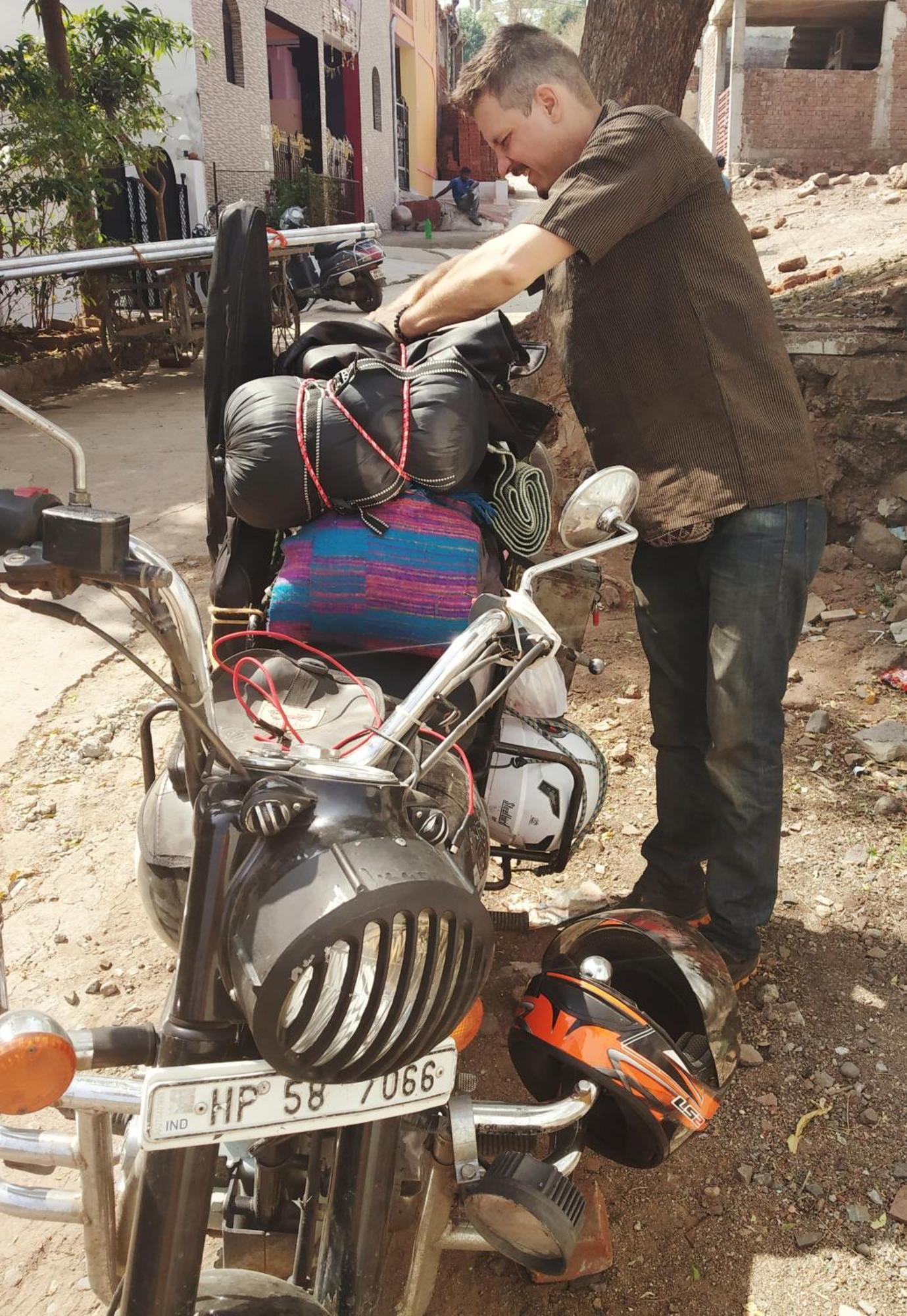 Pratibha Home Stay Jabalpur Esterno foto