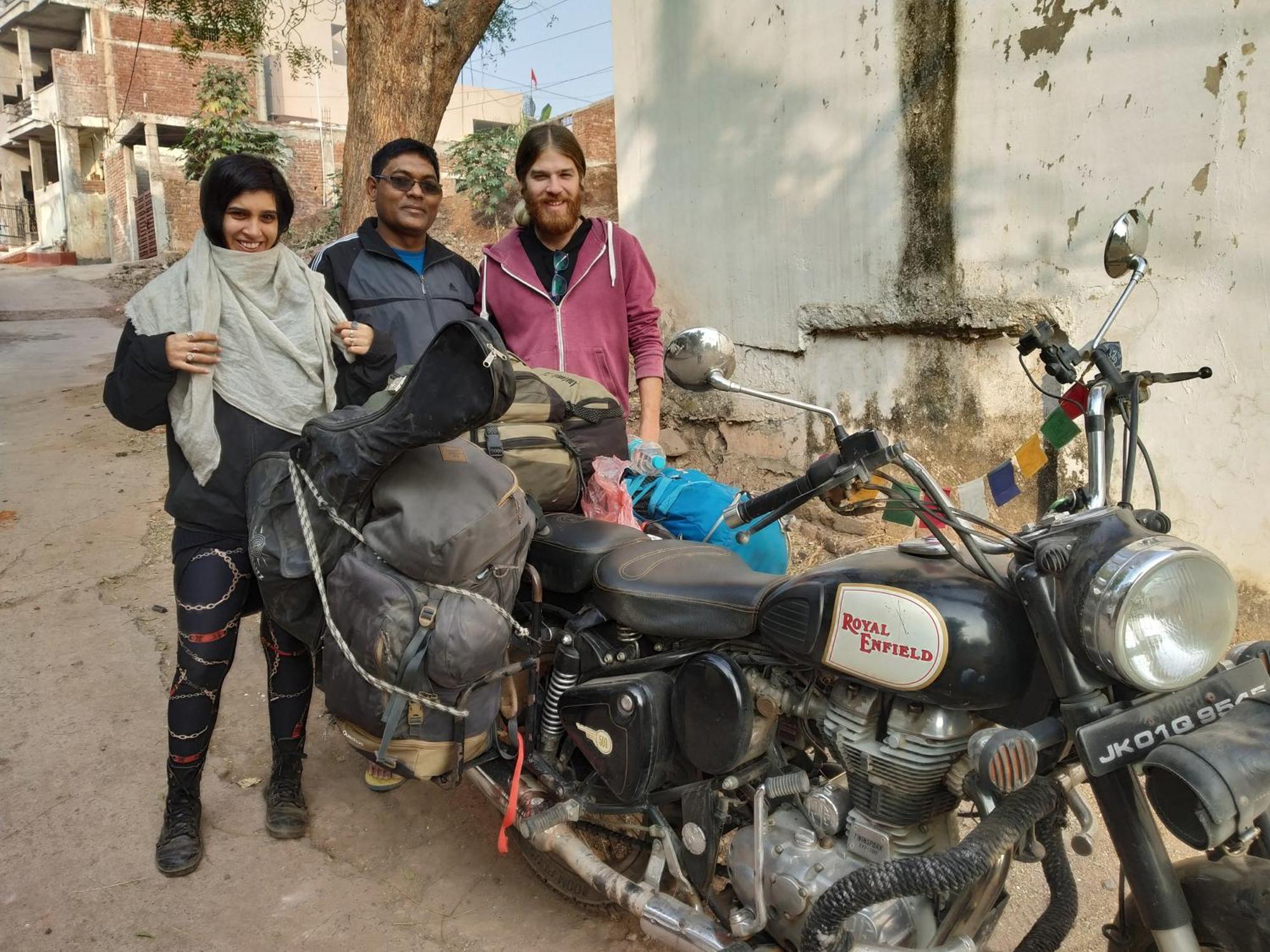 Pratibha Home Stay Jabalpur Esterno foto