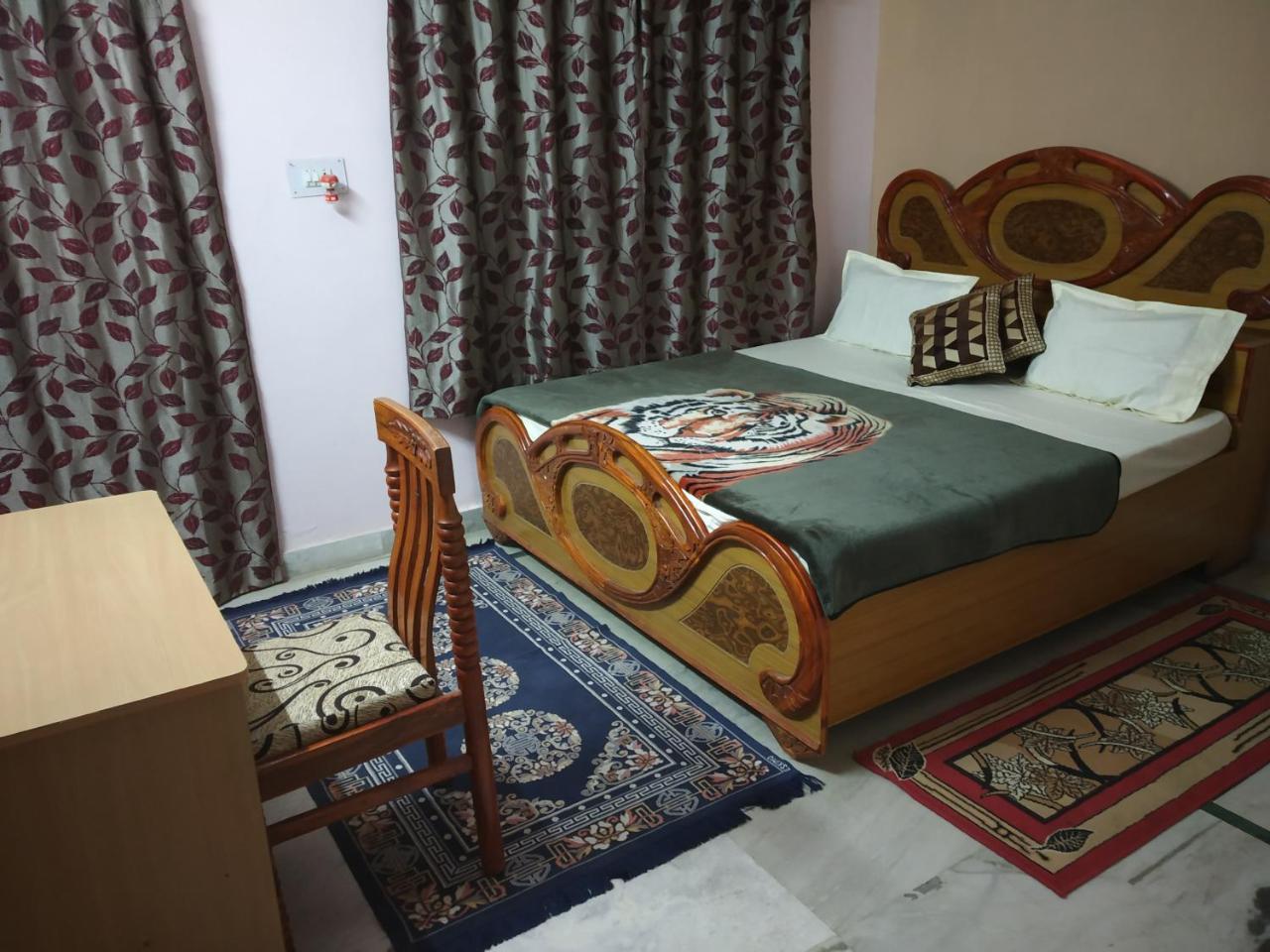 Pratibha Home Stay Jabalpur Esterno foto