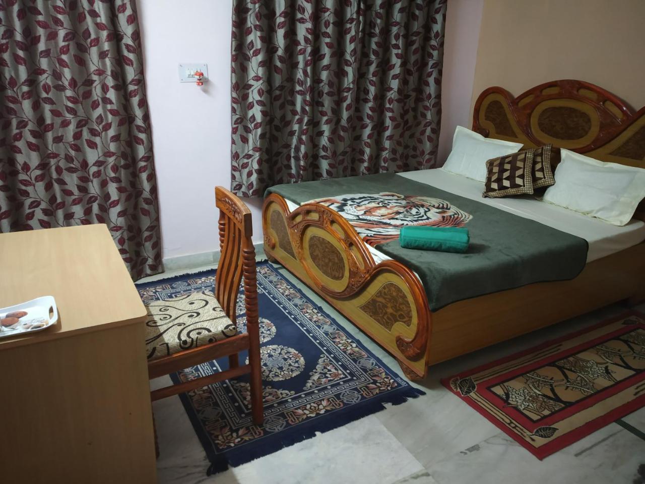 Pratibha Home Stay Jabalpur Esterno foto