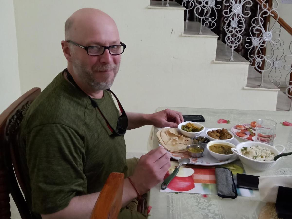 Pratibha Home Stay Jabalpur Esterno foto